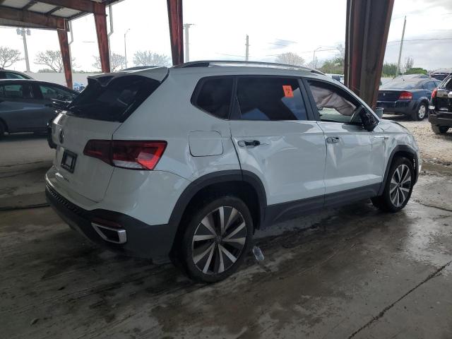 Photo 2 VIN: 3VVSX7B20RM034527 - VOLKSWAGEN TAOS SE 