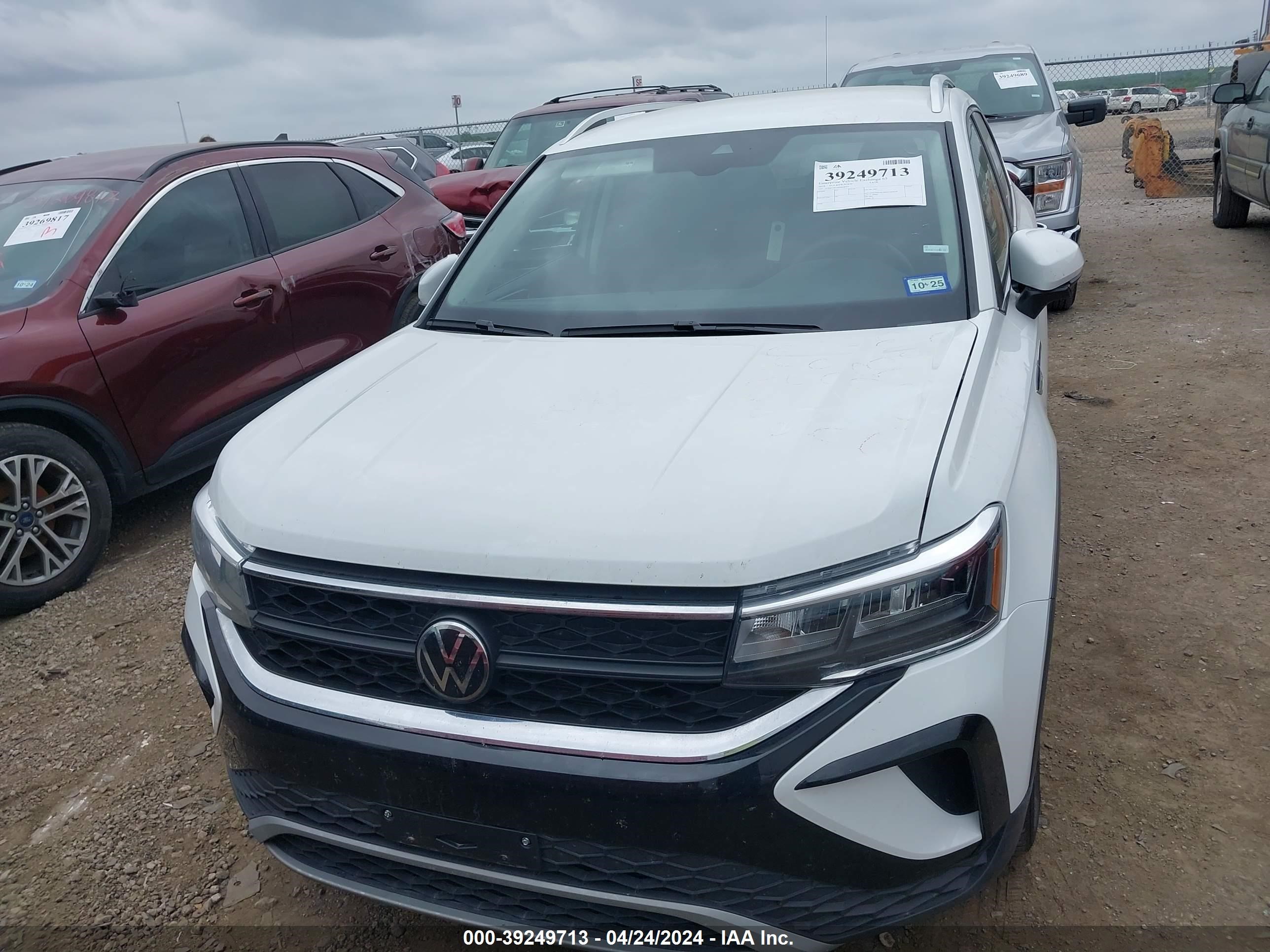 Photo 5 VIN: 3VVSX7B23RM018774 - VOLKSWAGEN TAOS 