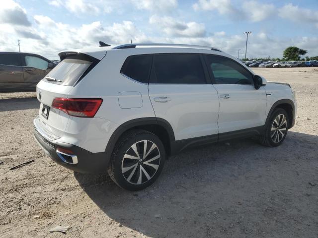 Photo 2 VIN: 3VVSX7B24RM062136 - VOLKSWAGEN TAOS SE 