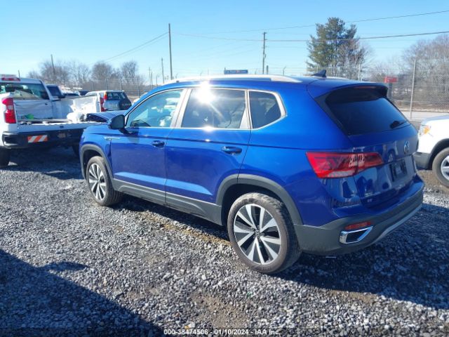 Photo 2 VIN: 3VVSX7B28PM317321 - VOLKSWAGEN TAOS 