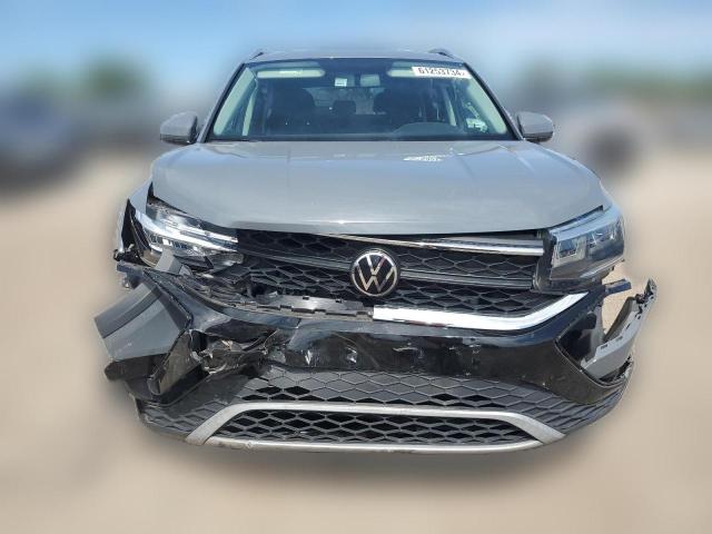 Photo 4 VIN: 3VVTX7B25NM006947 - VOLKSWAGEN TAOS SE 