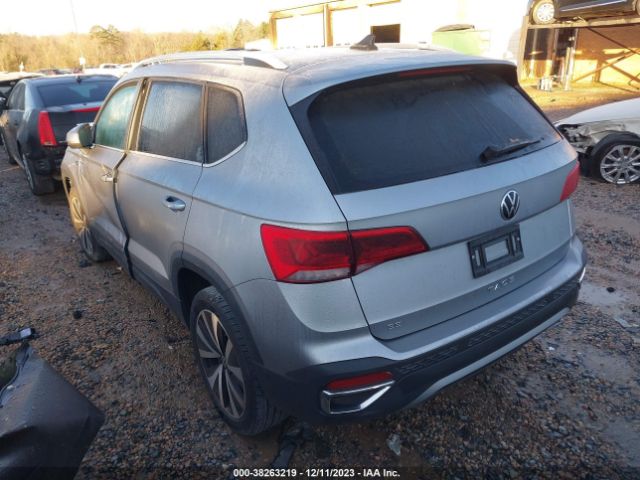 Photo 2 VIN: 3VVTX7B27NM004164 - VOLKSWAGEN TAOS 