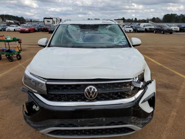 Photo 4 VIN: 3VVTX7B29NM082560 - VOLKSWAGEN TAOS SE 