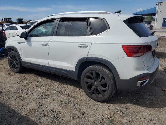 Photo 1 VIN: 3VVTX7B2XNM006832 - VOLKSWAGEN TAOS SE 