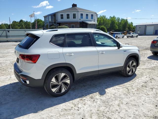 Photo 2 VIN: 3VVUX7B22RM038720 - VOLKSWAGEN TAOS SE 