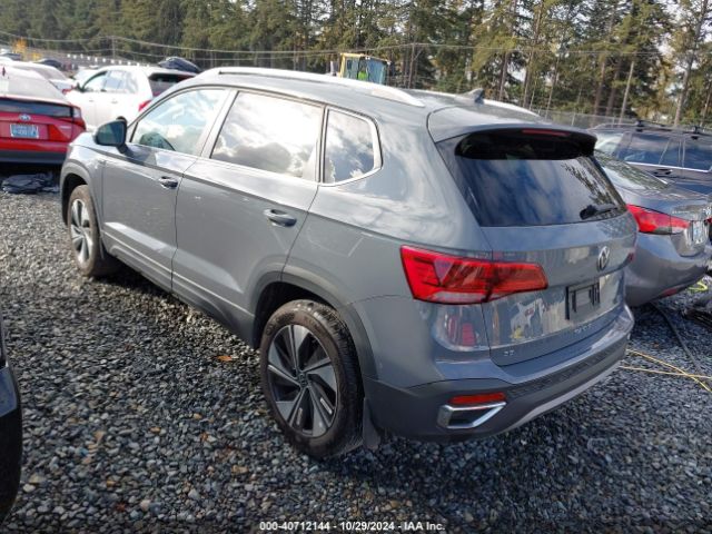 Photo 2 VIN: 3VVUX7B25RM023001 - VOLKSWAGEN TAOS 