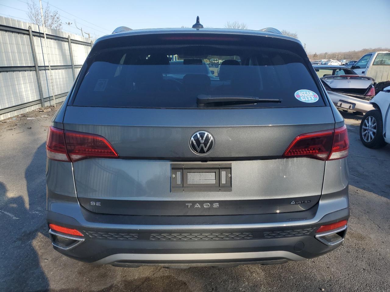 Photo 5 VIN: 3VVWX7B2XNM042985 - VOLKSWAGEN TAOS 