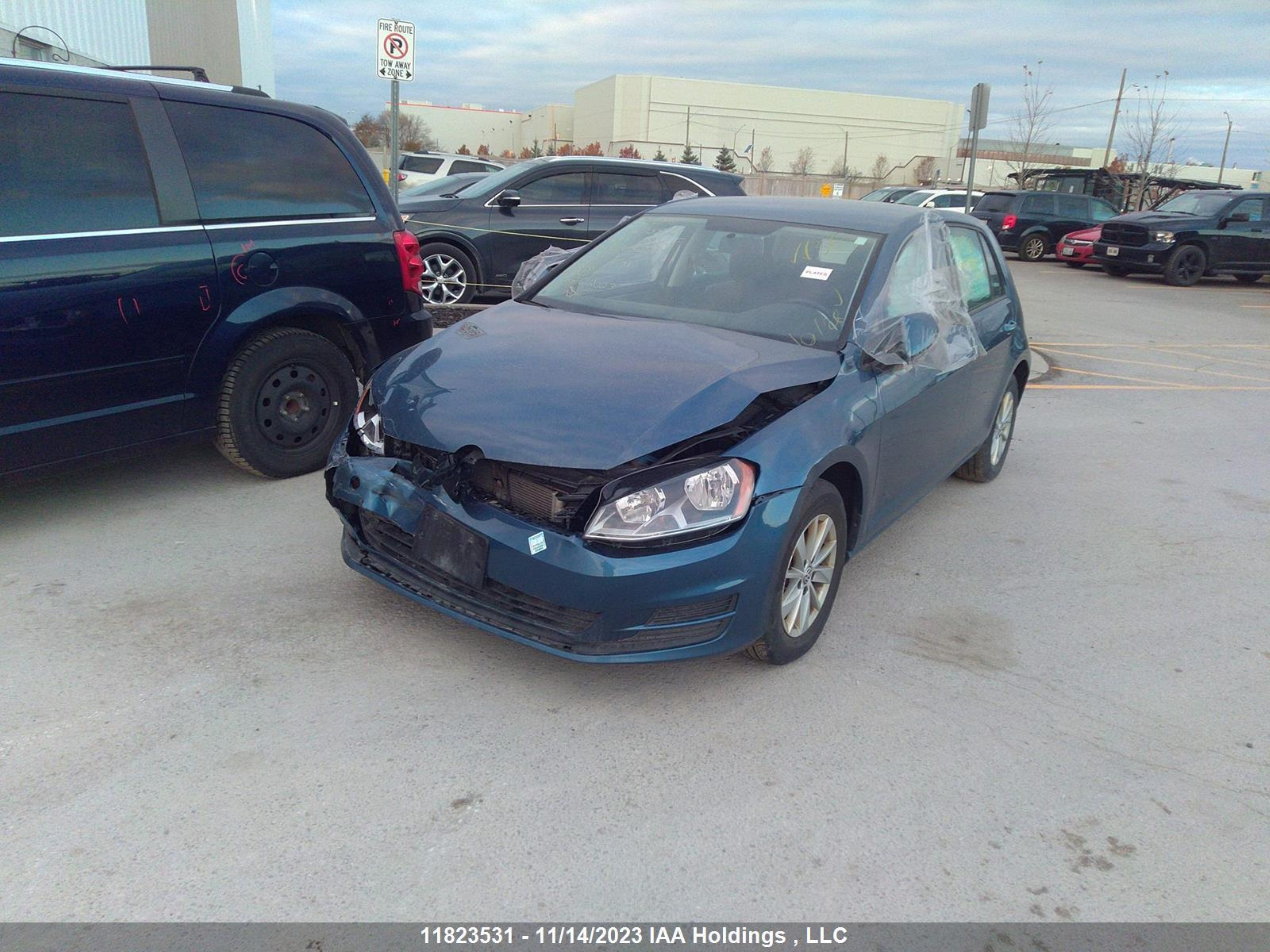 Photo 1 VIN: 3VW117AU1GM043231 - VOLKSWAGEN GOLF 