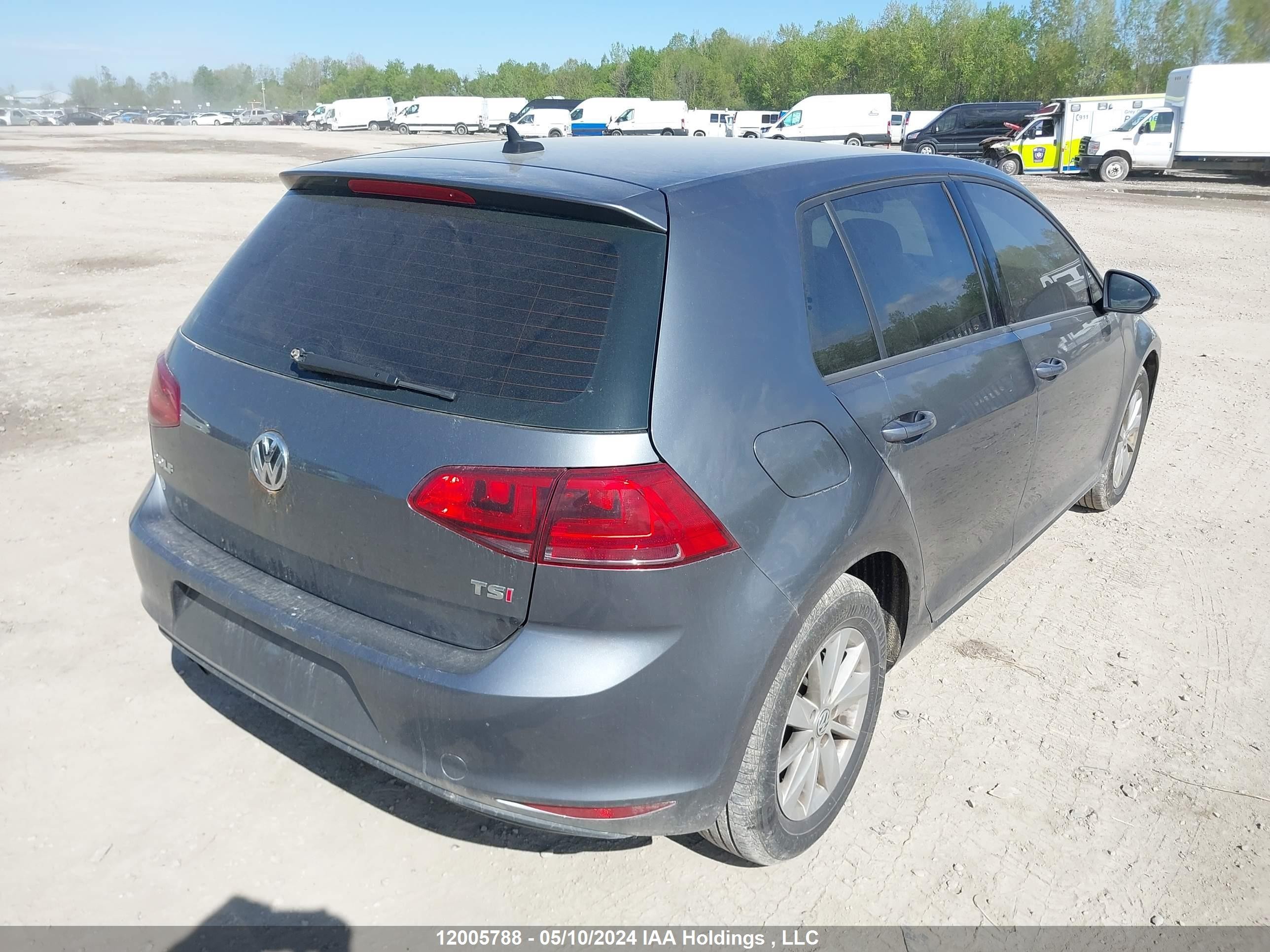 Photo 3 VIN: 3VW117AU5FM030691 - VOLKSWAGEN GOLF 