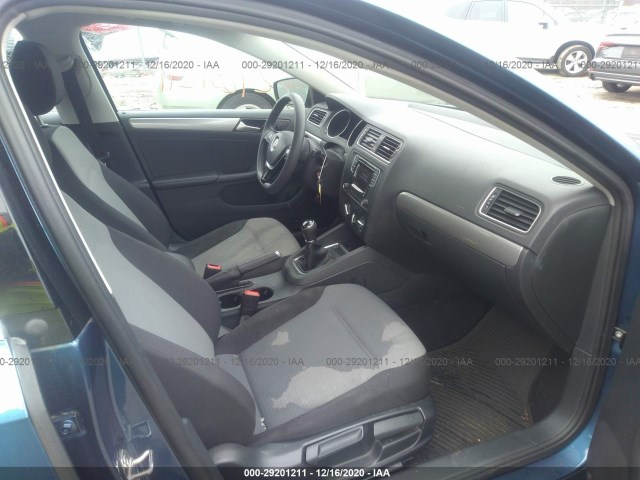 Photo 4 VIN: 3VW167AJ0HM315972 - VOLKSWAGEN JETTA 