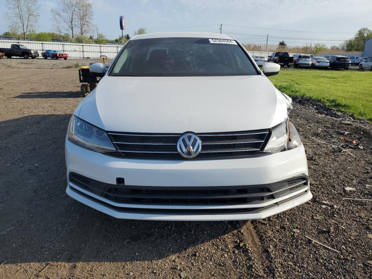 Photo 4 VIN: 3VW167AJ3HM380265 - VOLKSWAGEN JETTA 