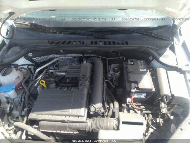 Photo 9 VIN: 3VW167AJ4HM271412 - VOLKSWAGEN JETTA 