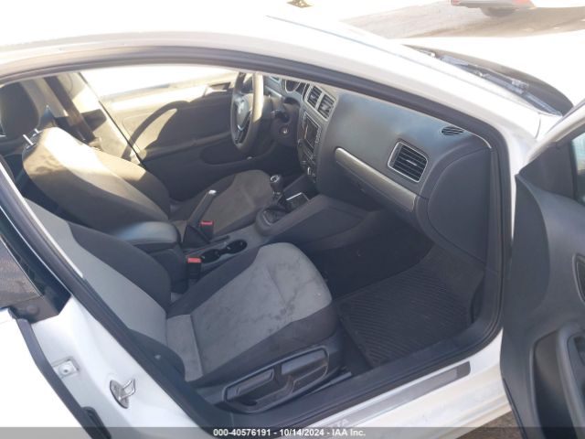 Photo 4 VIN: 3VW167AJ5HM224003 - VOLKSWAGEN JETTA 