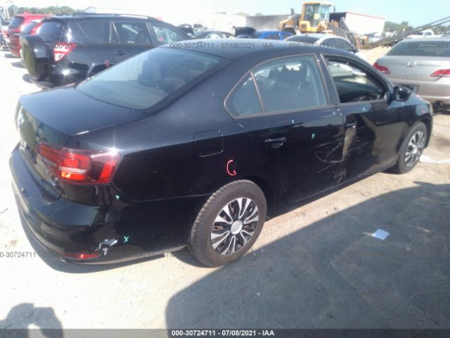 Photo 3 VIN: 3VW167AJ6GM302285 - VOLKSWAGEN JETTA SEDAN 