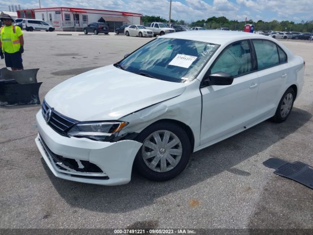 Photo 1 VIN: 3VW167AJ8GM397609 - VOLKSWAGEN JETTA SEDAN 