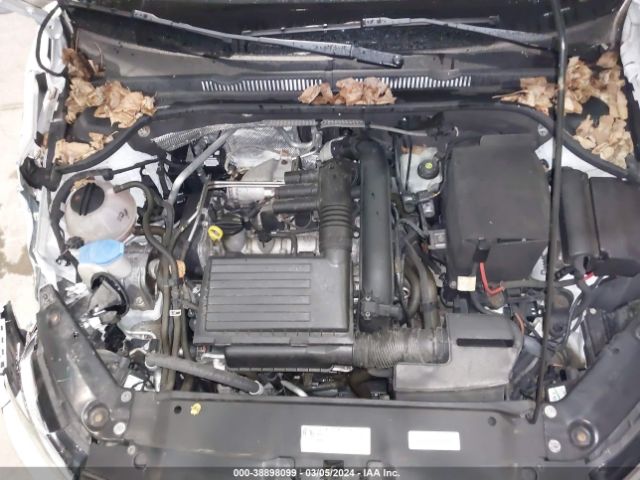 Photo 9 VIN: 3VW167AJ9GM351514 - VOLKSWAGEN JETTA 