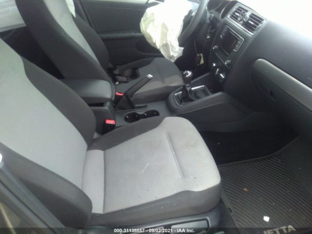 Photo 4 VIN: 3VW167AJ9JM219201 - VOLKSWAGEN JETTA 