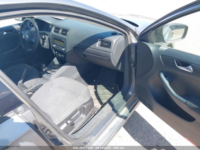 Photo 4 VIN: 3VW1K7AJ0BM303548 - VOLKSWAGEN JETTA 