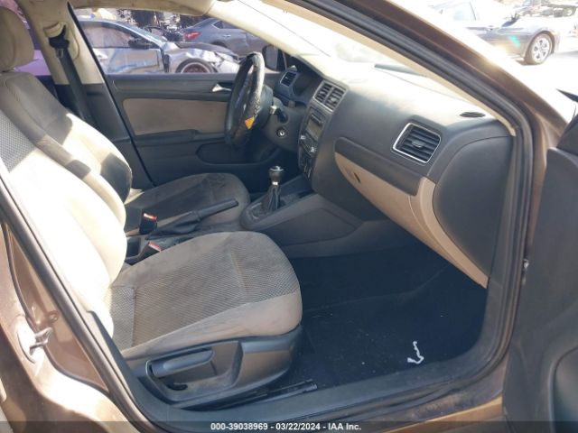 Photo 4 VIN: 3VW1K7AJ1BM340396 - VOLKSWAGEN JETTA 