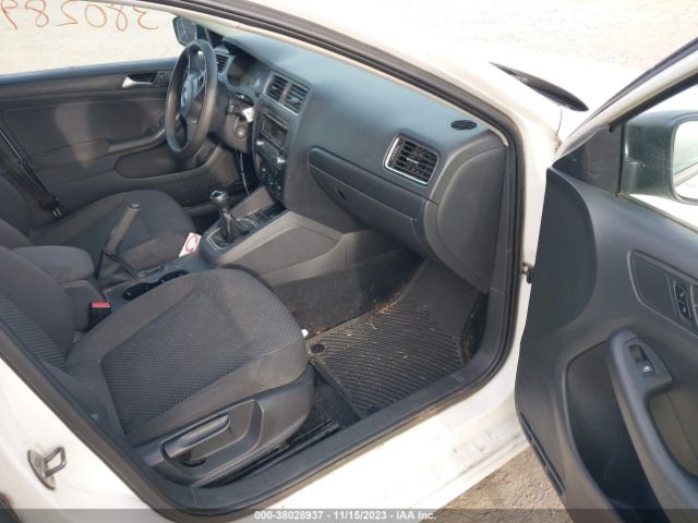 Photo 4 VIN: 3VW1K7AJ4CM333301 - VOLKSWAGEN JETTA 