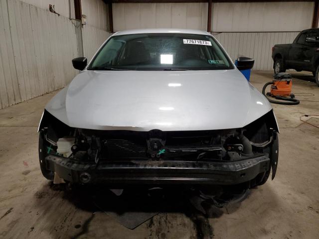 Photo 4 VIN: 3VW1K7AJ5BM305747 - VOLKSWAGEN JETTA 