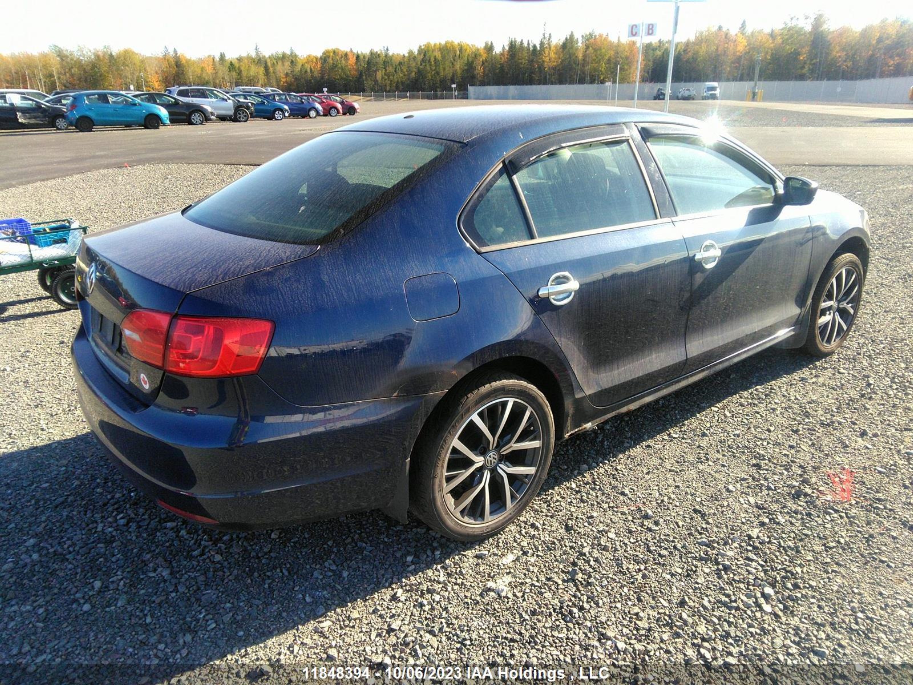 Photo 3 VIN: 3VW1K7AJ9CM405268 - VOLKSWAGEN JETTA 