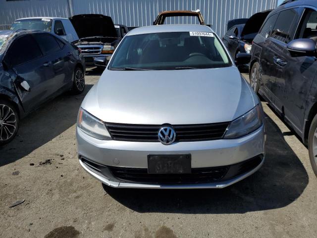 Photo 4 VIN: 3VW1K7AJ9DM410102 - VOLKSWAGEN JETTA 