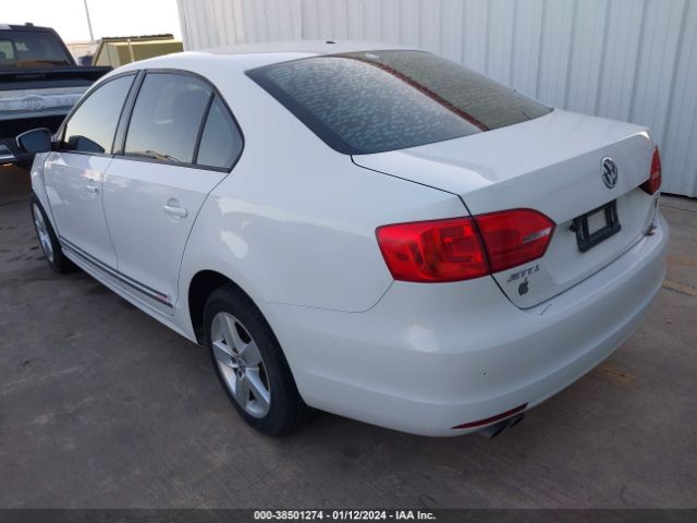 Photo 2 VIN: 3VW1W1AJ4EM331486 - VOLKSWAGEN JETTA 