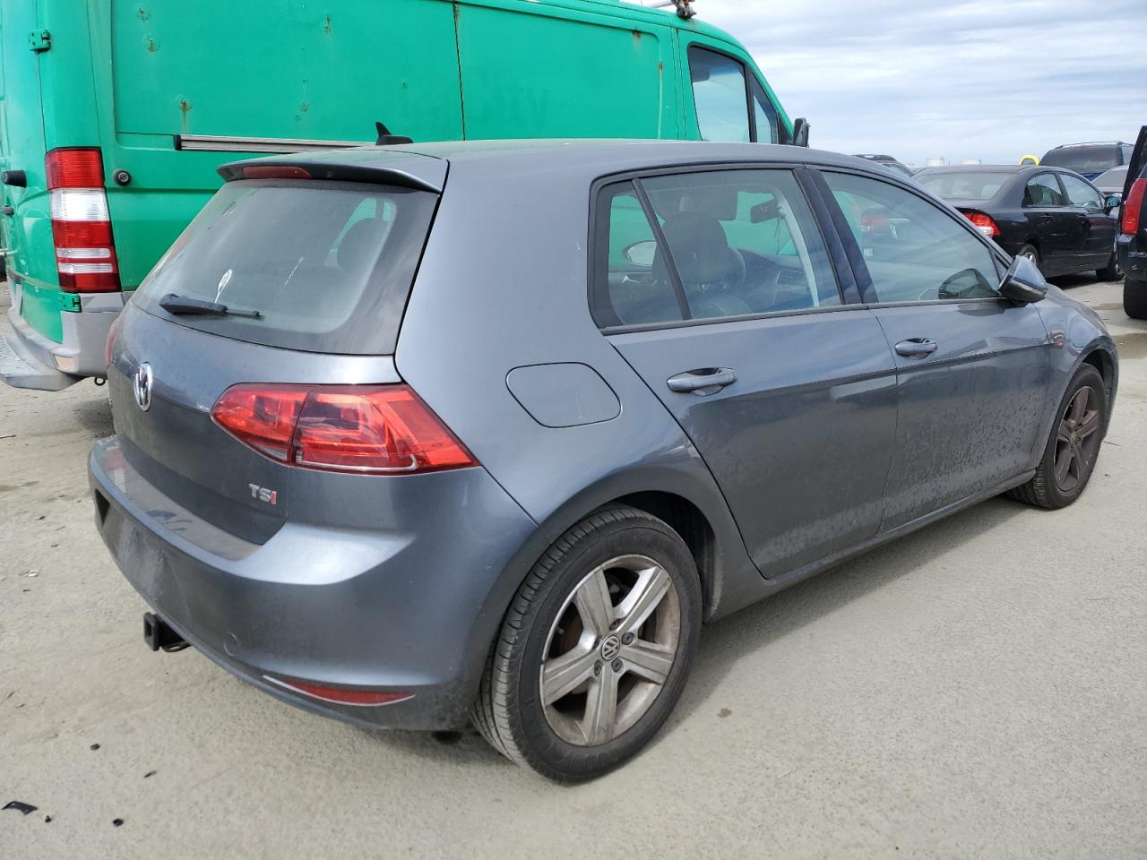 Photo 2 VIN: 3VW217AU0HM005835 - VOLKSWAGEN GOLF 