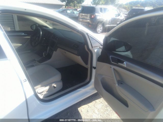 Photo 4 VIN: 3VW217AU1FM070142 - VOLKSWAGEN GOLF 