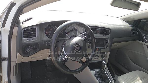 Photo 13 VIN: 3VW217AU2GM009089 - VOLKSWAGEN GOLF 