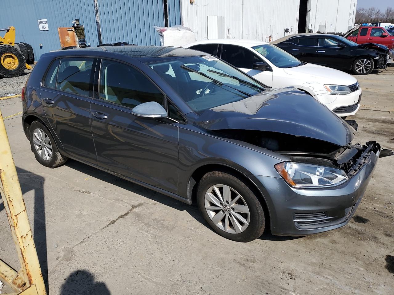 Photo 3 VIN: 3VW217AU2GM043484 - VOLKSWAGEN GOLF 