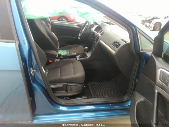 Photo 4 VIN: 3VW217AU3HM042037 - VOLKSWAGEN GOLF 