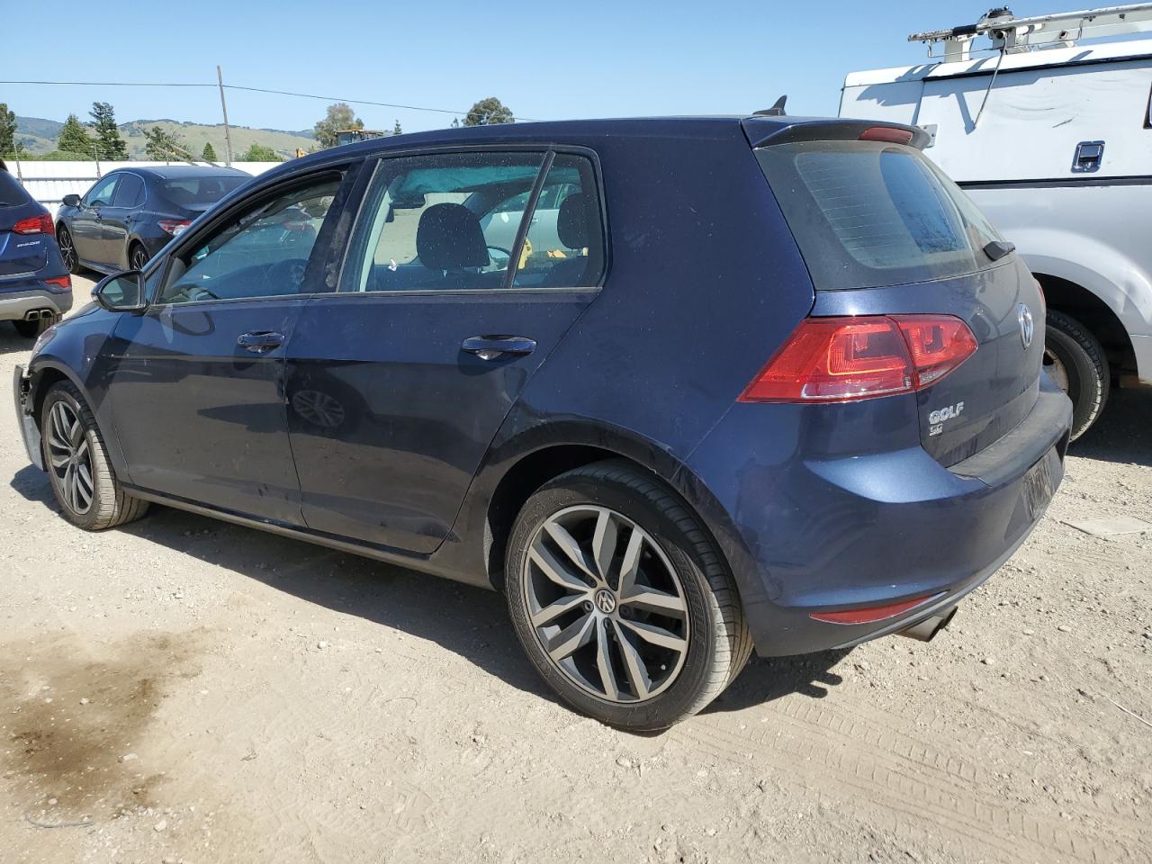 Photo 1 VIN: 3VW217AU4HM035694 - VOLKSWAGEN GOLF 