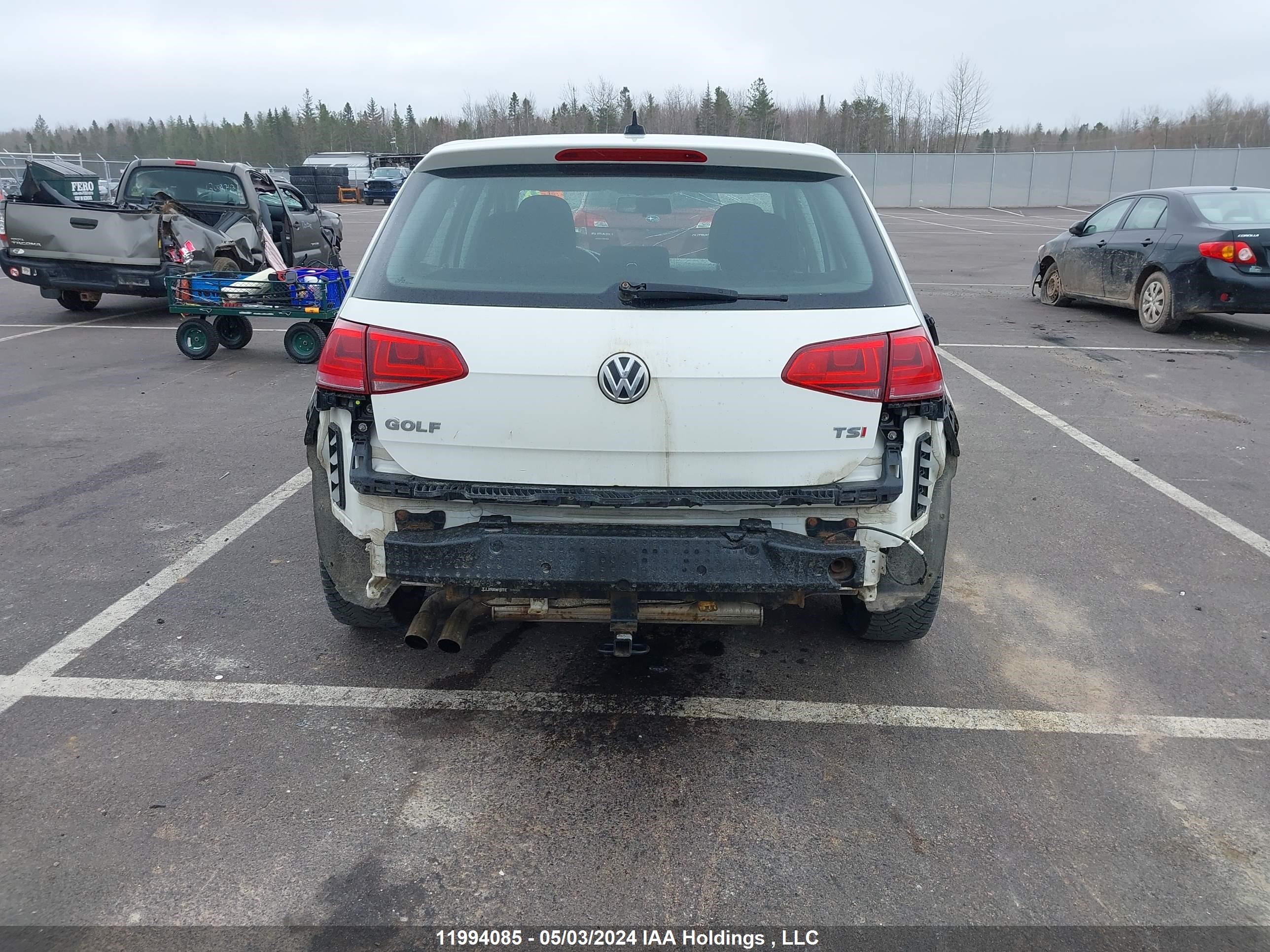 Photo 15 VIN: 3VW217AU8FM063642 - VOLKSWAGEN GOLF 