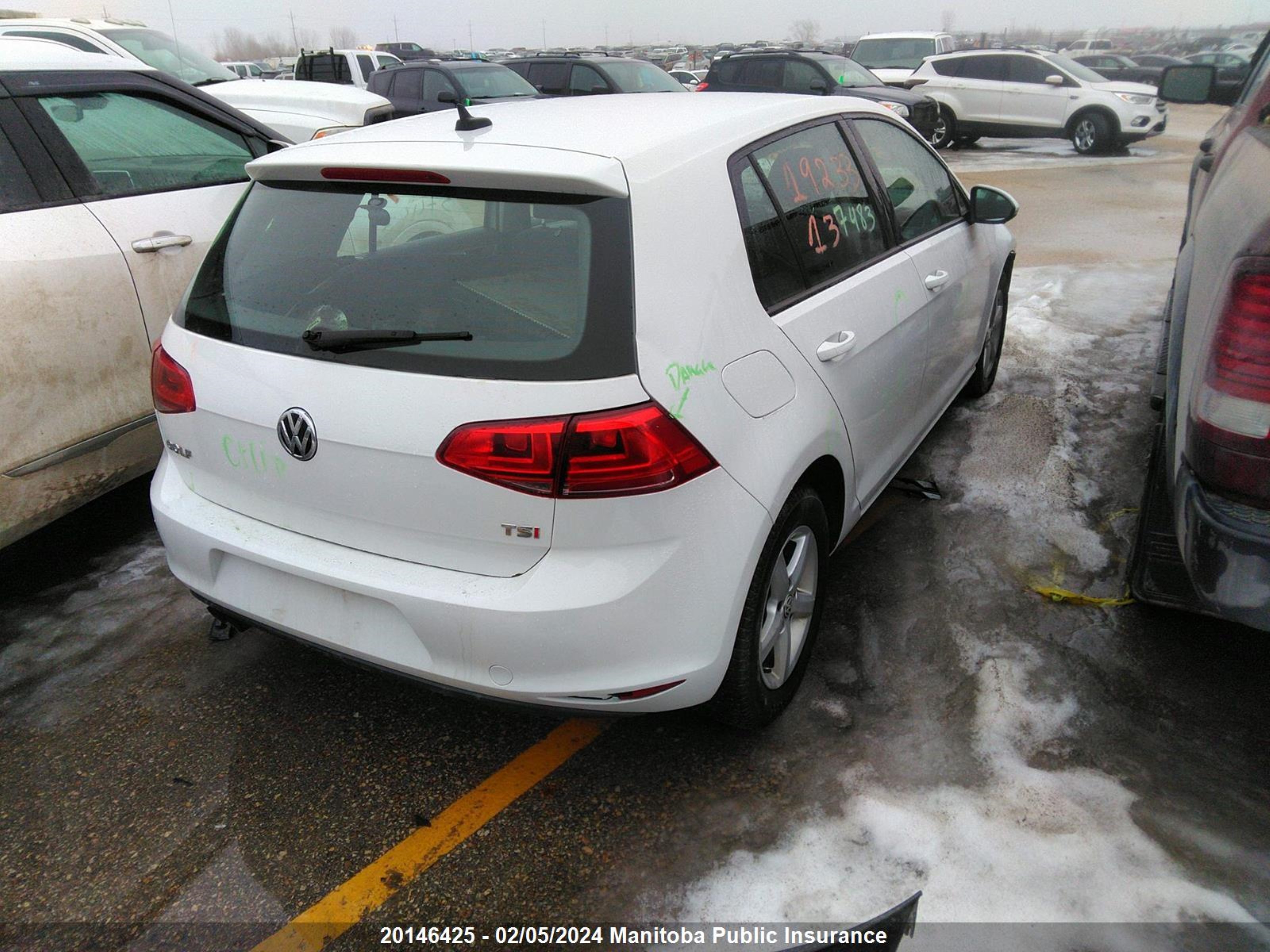 Photo 3 VIN: 3VW217AU8GM033994 - VOLKSWAGEN GOLF 