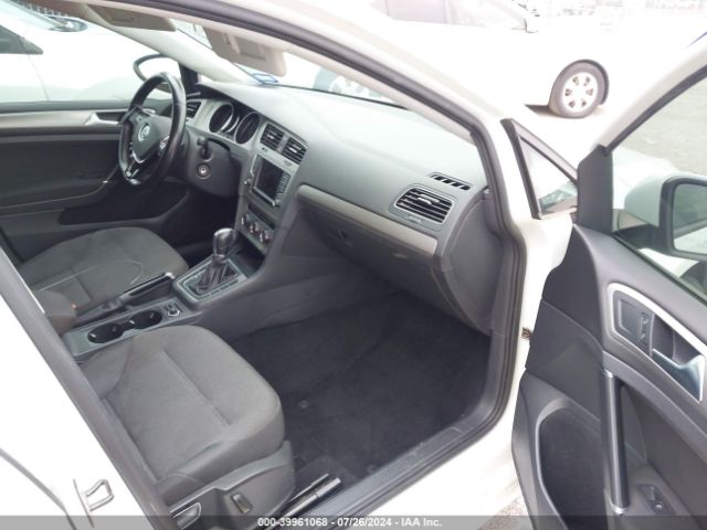 Photo 4 VIN: 3VW217AU8HM045869 - VOLKSWAGEN GOLF 