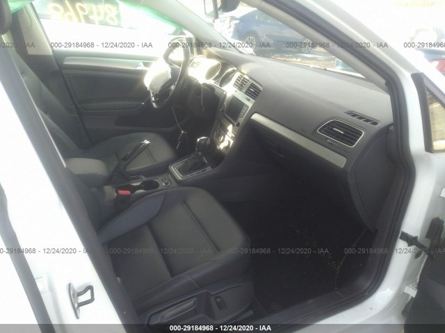 Photo 4 VIN: 3VW217AU9HM001718 - VOLKSWAGEN GOLF 