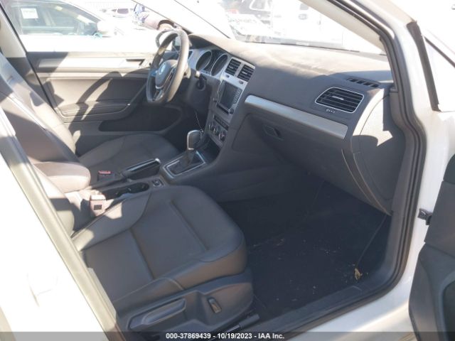 Photo 4 VIN: 3VW217AU9HM073986 - VOLKSWAGEN GOLF 