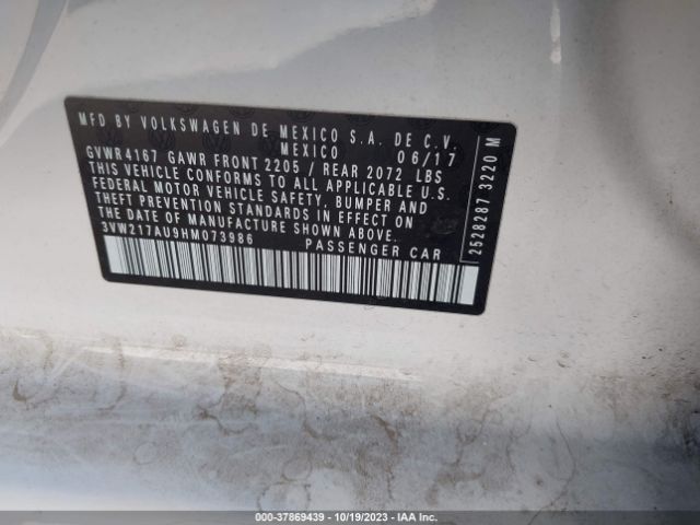 Photo 8 VIN: 3VW217AU9HM073986 - VOLKSWAGEN GOLF 