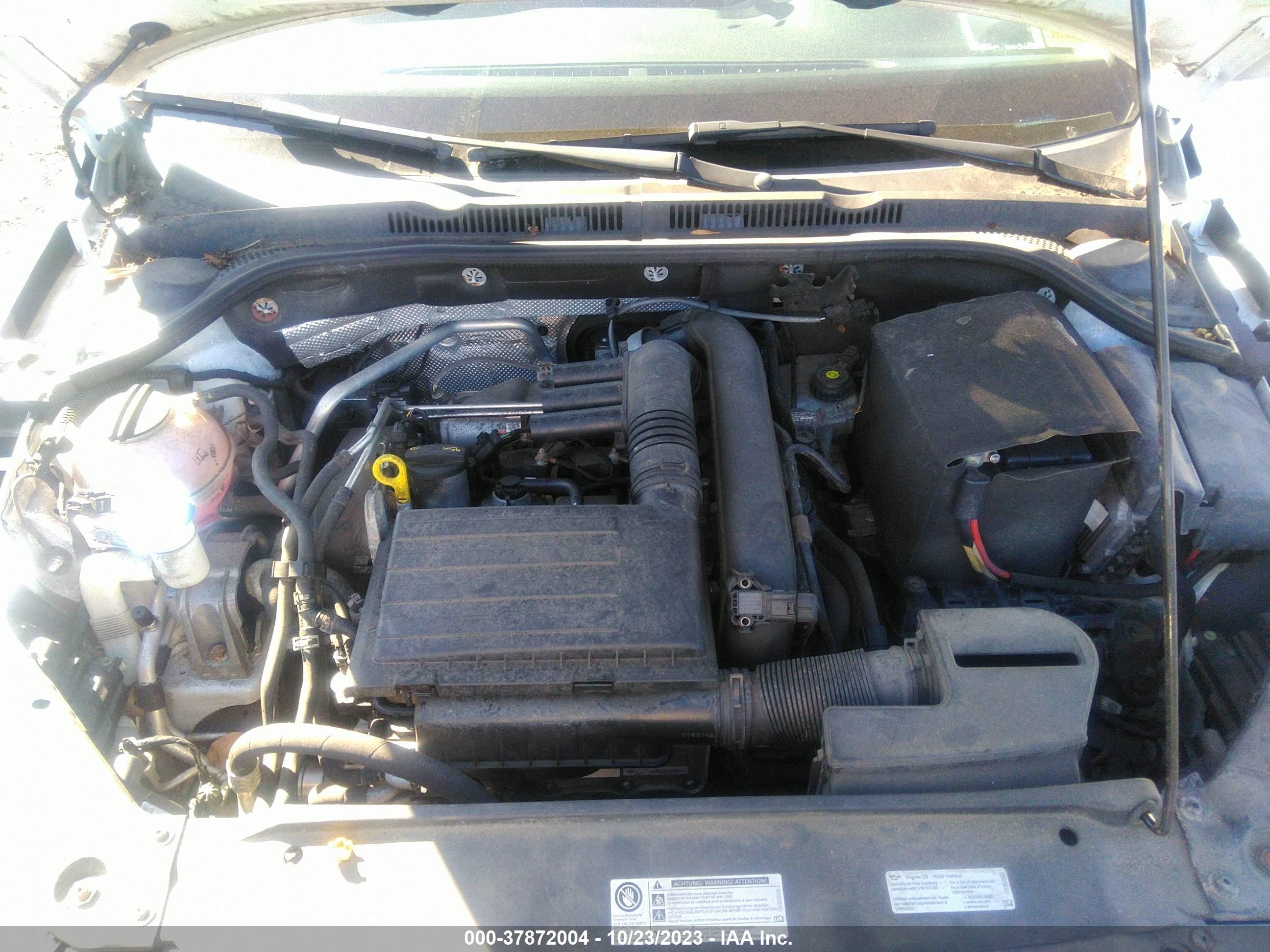 Photo 9 VIN: 3VW267AJ0GM236790 - VOLKSWAGEN JETTA 