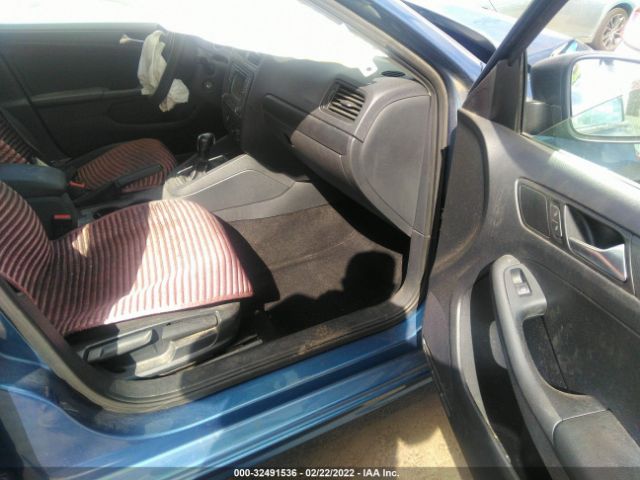 Photo 4 VIN: 3VW267AJ0GM396037 - VOLKSWAGEN JETTA SEDAN 