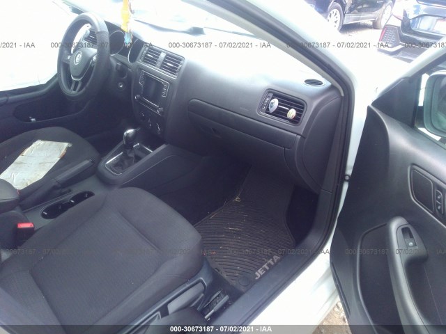 Photo 4 VIN: 3VW267AJ1GM279437 - VOLKSWAGEN JETTA 