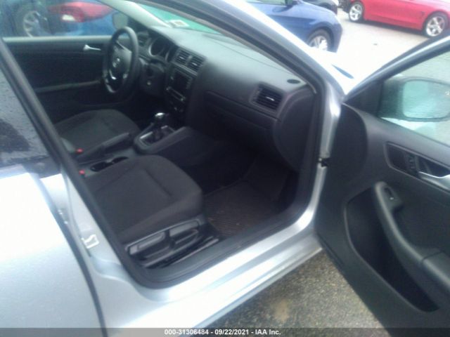 Photo 4 VIN: 3VW267AJ1GM333772 - VOLKSWAGEN JETTA SEDAN 