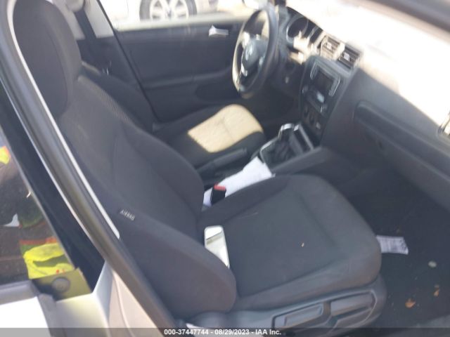 Photo 4 VIN: 3VW267AJ2GM306158 - VOLKSWAGEN JETTA 