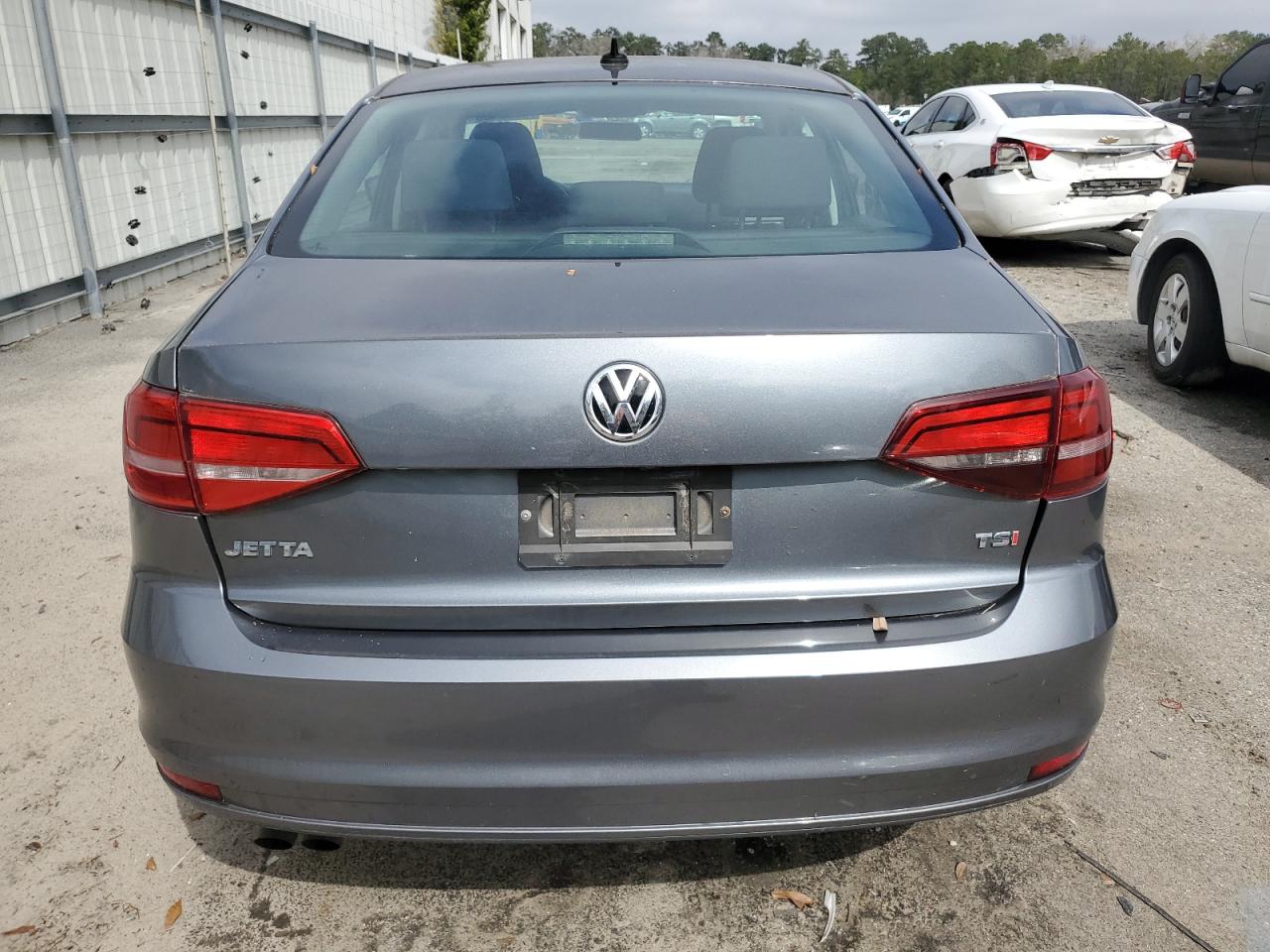 Photo 5 VIN: 3VW267AJ2GM349866 - VOLKSWAGEN JETTA 