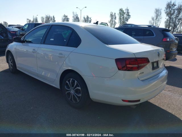 Photo 2 VIN: 3VW267AJ2GM398999 - VOLKSWAGEN JETTA 