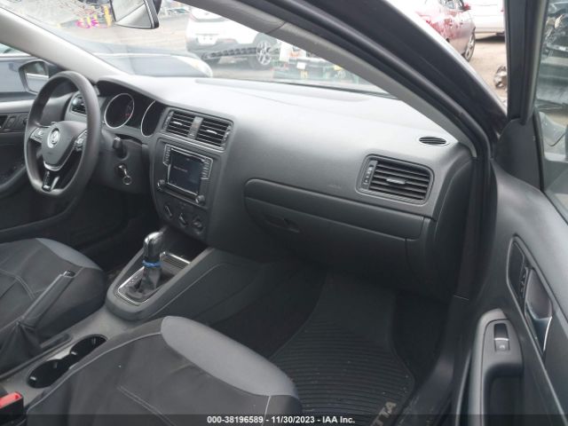 Photo 4 VIN: 3VW267AJ3GM227811 - VOLKSWAGEN JETTA 