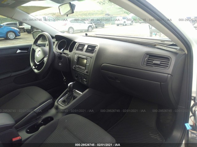 Photo 4 VIN: 3VW267AJ3GM286020 - VOLKSWAGEN JETTA SEDAN 