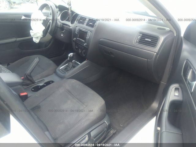 Photo 4 VIN: 3VW267AJ3GM288933 - VOLKSWAGEN JETTA SEDAN 